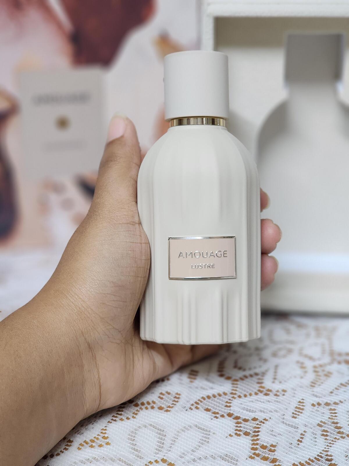 Parfum Amouage Lustre 100ml Me - Perfume Fragrance Families ulasan dan harga